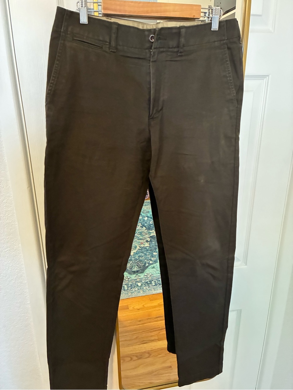 Banana Republic men’s slim fit Chinos - 33x34